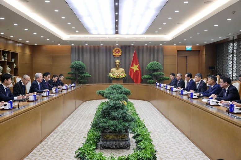 Thủ tướng tiếp Chủ tịch JICA: Thúc đẩy những dự án biểu tượng trong quan hệ Việt - Nhật Thủ tướng tiếp Chủ tịch JICA: Thúc đẩy những dự án biểu tượng trong quan hệ Việt - Nhật
