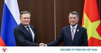 Thủ tướng tiếp Tổng Giám đốc Tập đoàn Năng lượng nguyên tử quốc gia Nga