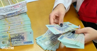 Thủ tướng: Tiết kiệm triệt để, dành nguồn lực tăng lương cho khu vực công