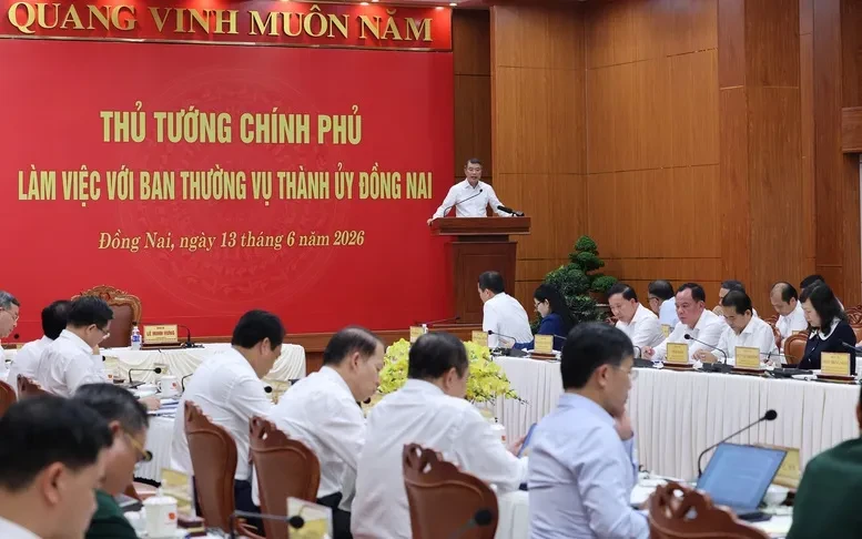 Thủ tướng: TP Đồng Nai cần tận dụng lợi thế từ sân bay Long Thành Thủ tướng: TP Đồng Nai cần tận dụng lợi thế từ sân bay Long Thành