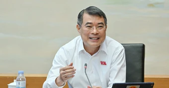 Thủ tướng trả lời câu hỏi 'tại sao giá nhà cao'