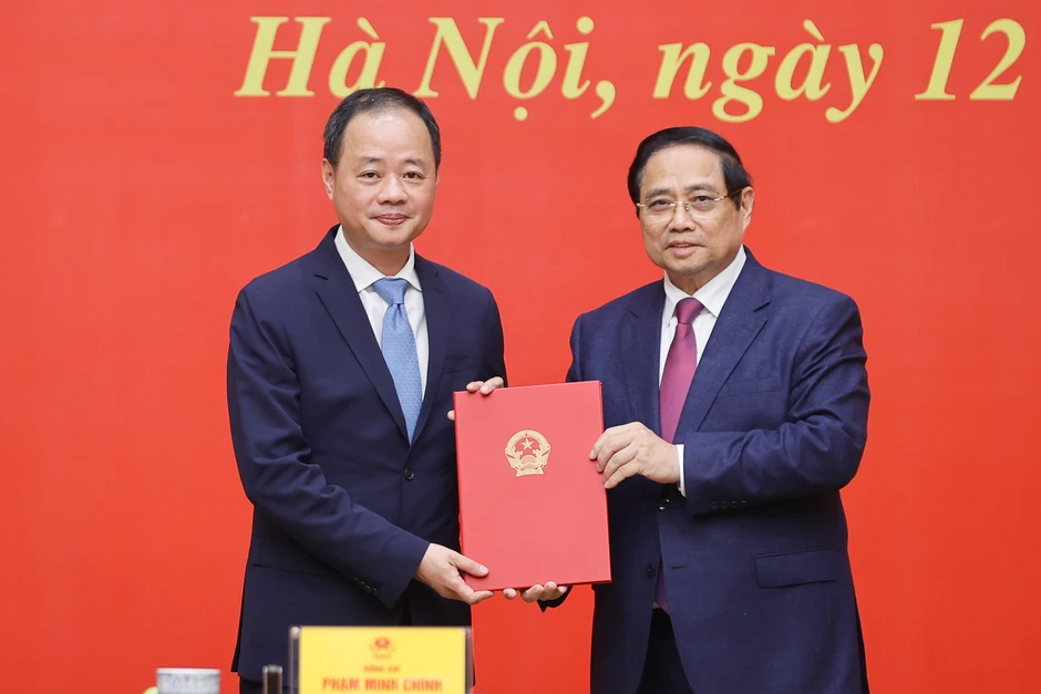Thủ tướng trao quyết định bổ nhiệm cho ông Trần Hồng Thái Thủ tướng trao quyết định bổ nhiệm cho ông Trần Hồng Thái