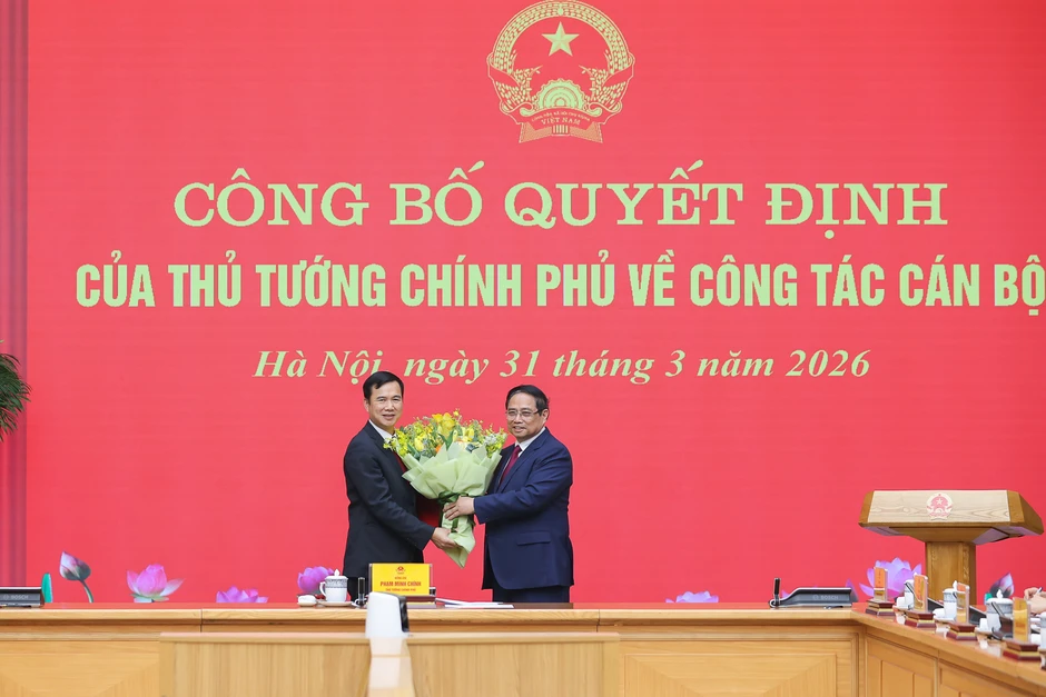 Thủ tướng trao quyết định bổ nhiệm Giám đốc Đại học Quốc gia Hà Nội Thủ tướng trao quyết định bổ nhiệm Giám đốc Đại học Quốc gia Hà Nội