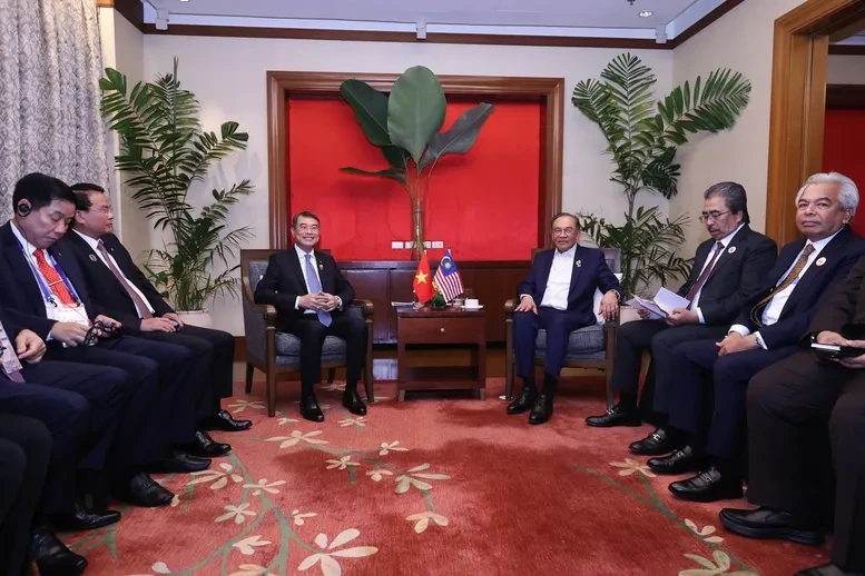 Thủ tướng: Việt Nam - Malaysia hợp tác chặt chẽ để thúc đẩy quan hệ Đối tác Chiến lược toàn diện Thủ tướng: Việt Nam - Malaysia hợp tác chặt chẽ để thúc đẩy quan hệ Đối tác Chiến lược toàn diện