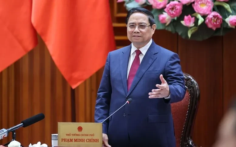 Thủ tướng: Xây dựng ngay kho dầu thô tại Nghi Sơn và tính toán các địa điểm khác Thủ tướng: Xây dựng ngay kho dầu thô tại Nghi Sơn và tính toán các địa điểm khác