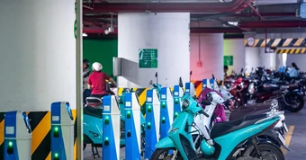 Thủ tướng yêu cầu phát triển trạm sạc, đổi pin xe điện tại chung cư