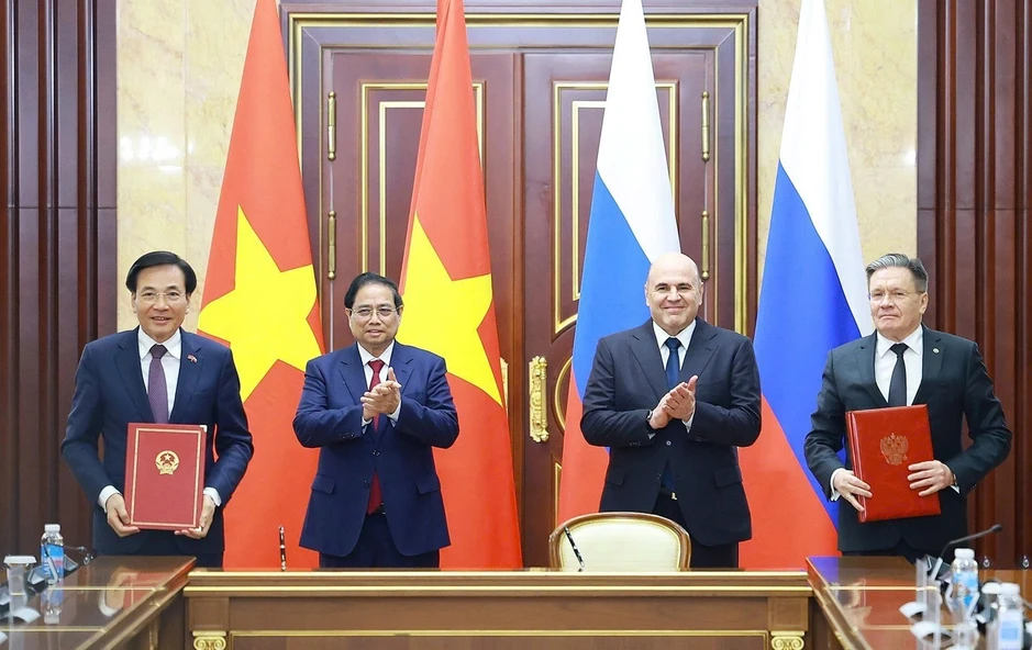Thúc đẩy các dự án khí LNG với Nga Thúc đẩy các dự án khí LNG với Nga