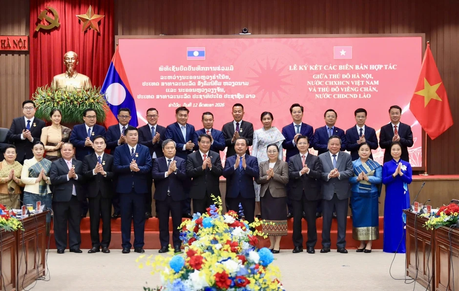 Thúc đẩy hợp tác Hà Nội - Vientiane đi vào chiều sâu Thúc đẩy hợp tác Hà Nội - Vientiane đi vào chiều sâu