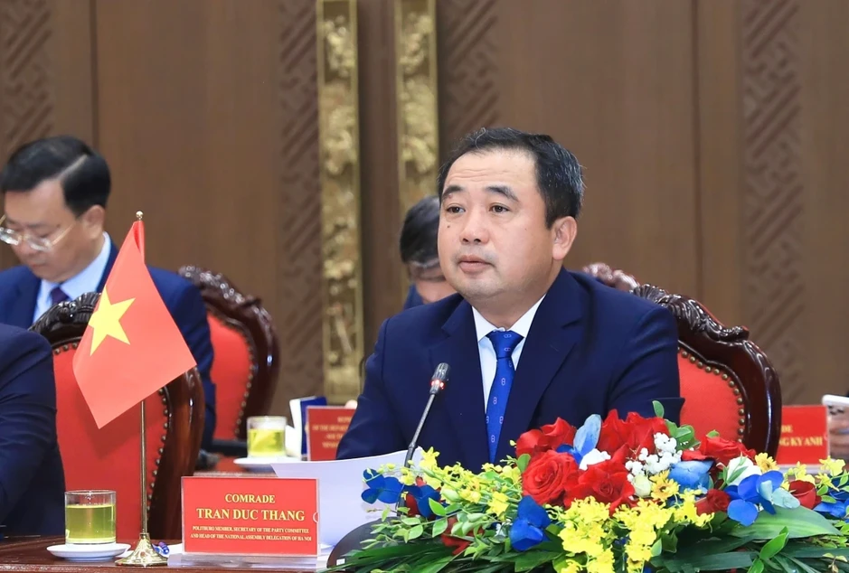 Thúc đẩy hợp tác Hà Nội - Vientiane đi vào chiều sâu Thúc đẩy hợp tác Hà Nội - Vientiane đi vào chiều sâu