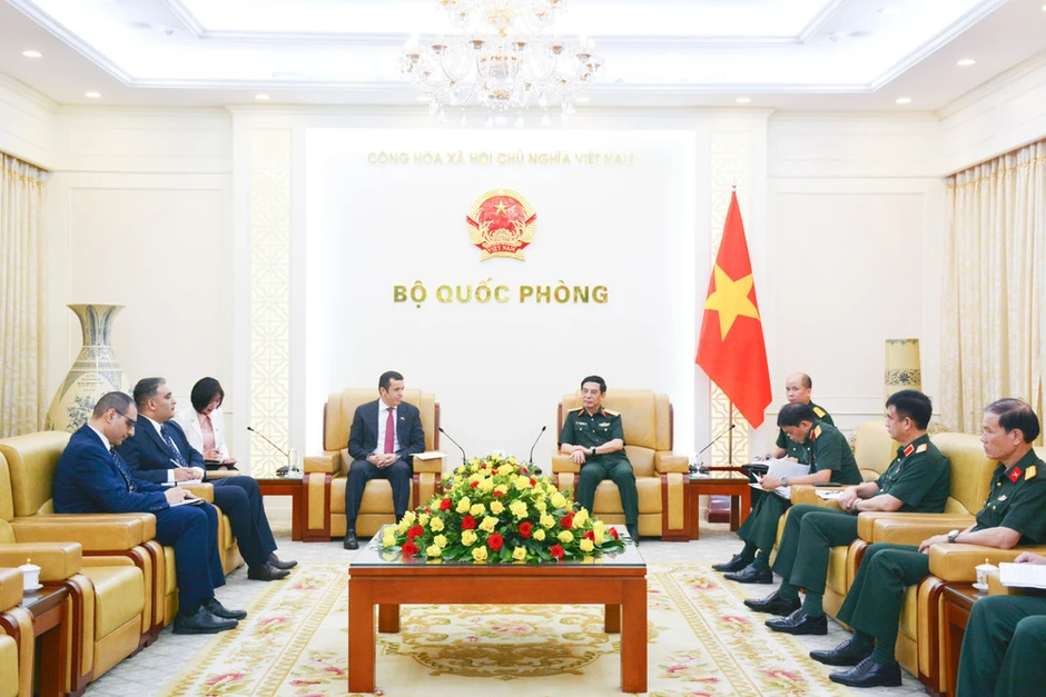 Thúc đẩy hợp tác quốc phòng Việt Nam và Algeria thực chất, hiệu quả Thúc đẩy hợp tác quốc phòng Việt Nam và Algeria thực chất, hiệu quả