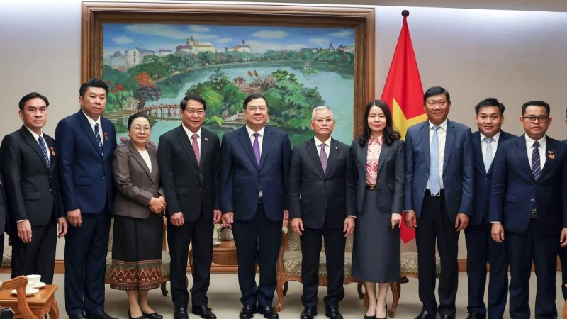 Thúc đẩy hợp tác thực chất giữa Thủ đô Hà Nội và Thủ đô Viêng Chăn Thúc đẩy hợp tác thực chất giữa Thủ đô Hà Nội và Thủ đô Viêng Chăn