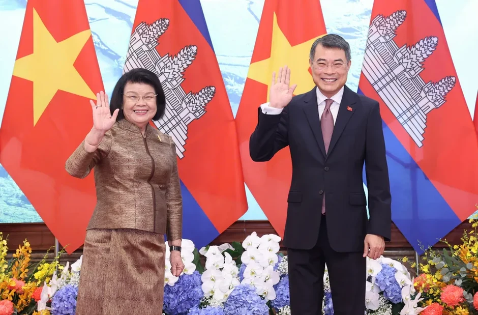 Thúc đẩy kết nối tuyến cao tốc TPHCM - Mộc Bài và Bavet - Phnom Penh Thúc đẩy kết nối tuyến cao tốc TPHCM - Mộc Bài và Bavet - Phnom Penh