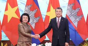 Thúc đẩy kết nối tuyến cao tốc TPHCM - Mộc Bài và Bavet - Phnom Penh