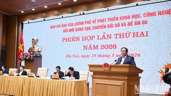 Thúc đẩy mạnh mẽ, đồng bộ phát triển kinh tế số, xã hội số, hạ tầng số và cải cách thủ tục hành chính