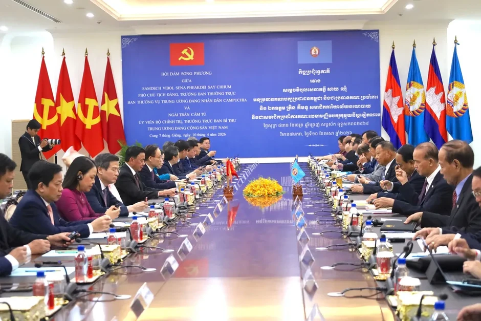 Thúc đẩy quan hệ hữu nghị, hợp tác toàn diện Việt Nam - Campuchia ngày càng đi vào chiều sâu Thúc đẩy quan hệ hữu nghị, hợp tác toàn diện Việt Nam - Campuchia ngày càng đi vào chiều sâu