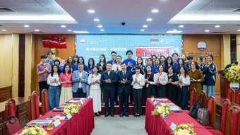 Thúc đẩy trao đổi lý luận, làm sâu sắc mối quan hệ hợp tác Việt Nam-Trung Quốc