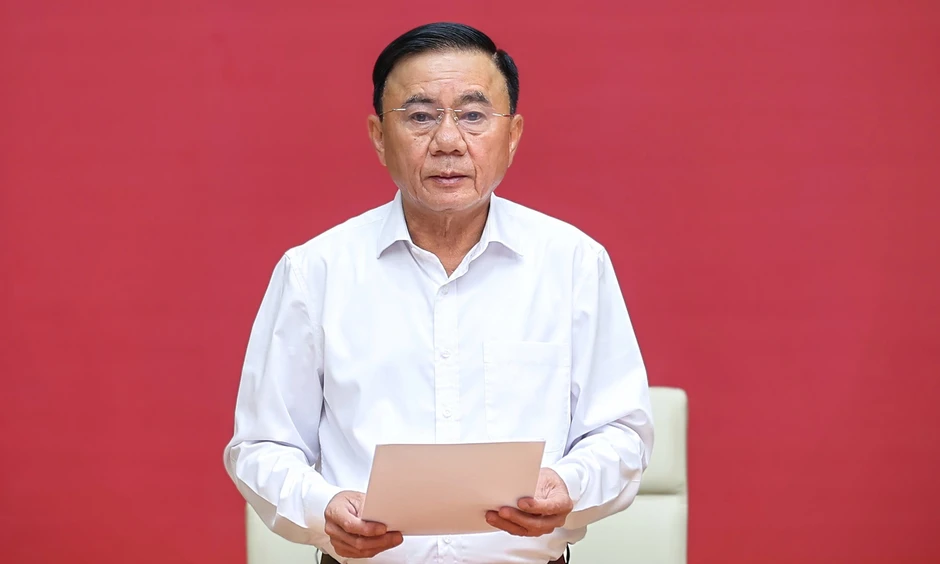 Thường trực Ban Bí thư: Hoàn thiện mô hình chính quyền 3 cấp, nâng chất lượng cán bộ cơ sở Thường trực Ban Bí thư: Hoàn thiện mô hình chính quyền 3 cấp, nâng chất lượng cán bộ cơ sở