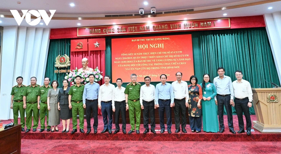 Thường trực Ban Bí thư Trần Cẩm Tú chủ trì hội nghị quán triệt Chỉ thị 02 Thường trực Ban Bí thư Trần Cẩm Tú chủ trì hội nghị quán triệt Chỉ thị 02