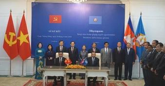 Thường trực Ban Bí thư Trần Cẩm Tú chứng kiến lễ trao Bản ghi nhớ hợp tác giai đoạn 2026-2030