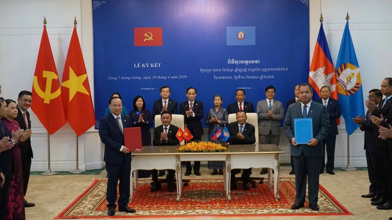 Thường trực Ban Bí thư Trần Cẩm Tú chứng kiến lễ trao Bản ghi nhớ hợp tác giai đoạn 2026-2030 Thường trực Ban Bí thư Trần Cẩm Tú chứng kiến lễ trao Bản ghi nhớ hợp tác giai đoạn 2026-2030
