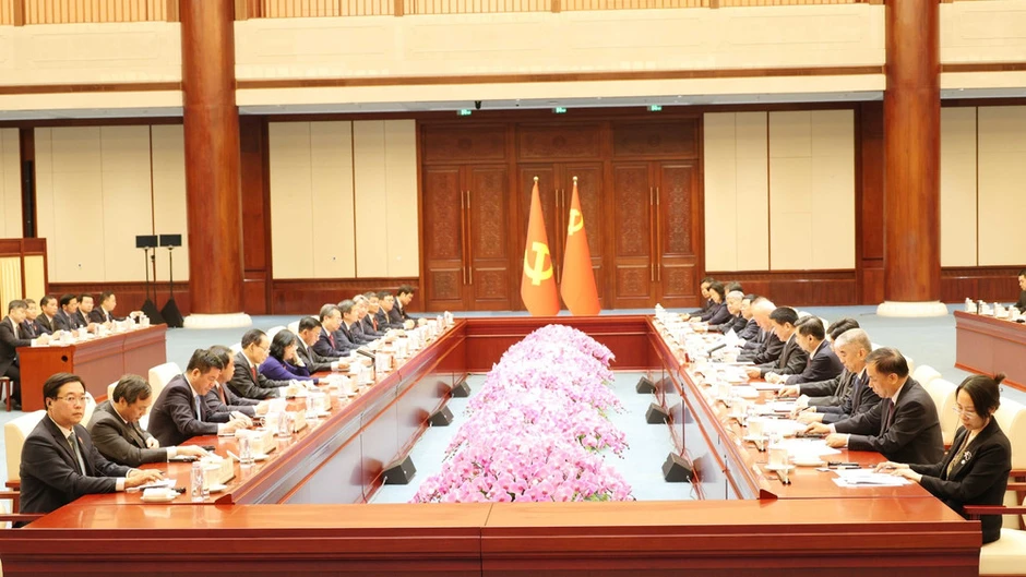 Thường trực Ban Bí thư Trần Cẩm Tú hội đàm với Ủy viên Thường vụ Bộ Chính trị, Bí thư Ban Bí thư Thái Kỳ Thường trực Ban Bí thư Trần Cẩm Tú hội đàm với Ủy viên Thường vụ Bộ Chính trị, Bí thư Ban Bí thư Thái Kỳ