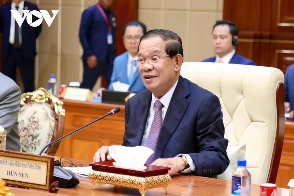 Thường trực Ban Bí thư Trần Cẩm Tú hội kiến lãnh đạo Đảng, Nhà nước Campuchia Thường trực Ban Bí thư Trần Cẩm Tú hội kiến lãnh đạo Đảng, Nhà nước Campuchia
