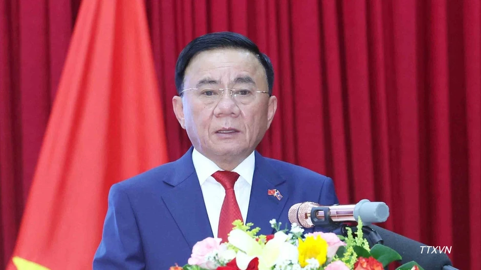 Thường trực Ban Bí thư Trần Cẩm Tú sắp thăm chính thức Singapore Thường trực Ban Bí thư Trần Cẩm Tú sắp thăm chính thức Singapore