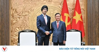 Thường trực Ban Bí thư Trần Cẩm Tú tiếp Đại sứ Singapore tại Việt Nam