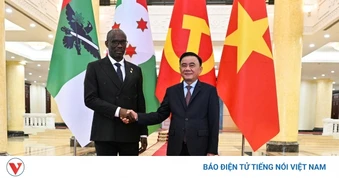 Thường trực Ban Bí thư Trần Cẩm Tú tiếp Tổng Thư ký Đảng CNDD-FDD Burundi
