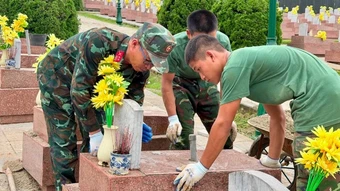 Tỉ mẩn, kiên tâm tìm lại tên cho liệt sĩ