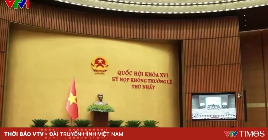 Tiếp tục đột phá trong hoàn thiện thể chế Tiếp tục đột phá trong hoàn thiện thể chế