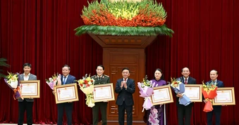Tiếp tục đưa tinh thần đổi mới, trách nhiệm cao và khí thế Đại hội XIV vào công tác hằng ngày