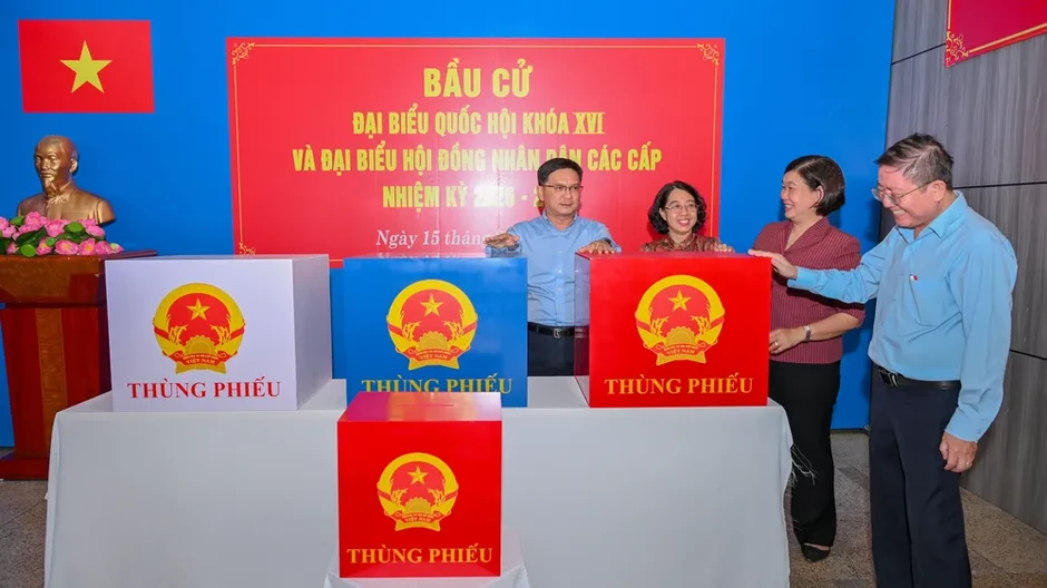 Tiếp tục rà soát, bảo đảm ngày bầu cử diễn ra thành công, thực sự là ngày hội của toàn dân Tiếp tục rà soát, bảo đảm ngày bầu cử diễn ra thành công, thực sự là ngày hội của toàn dân