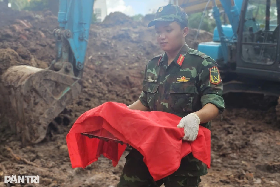 Tìm thấy thêm 15 bộ hài cốt liệt sĩ ở Công viên Lê Thị Riêng