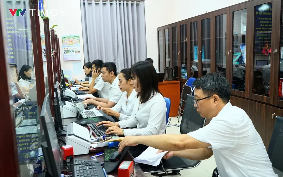 Tinh giản biên chế đối với cán bộ yếu kém, thiếu tinh thần trách nhiệm