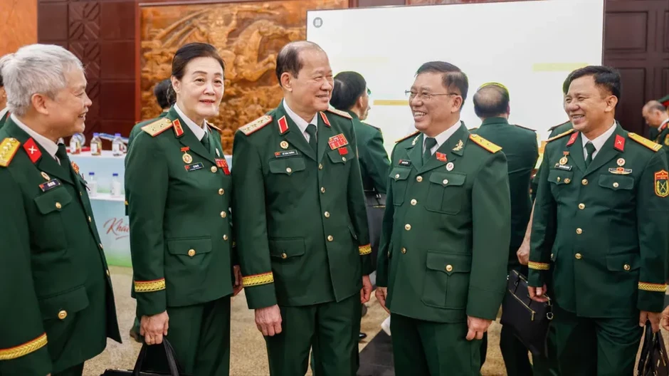 Tỏa sáng những giá trị tốt đẹp của Bộ đội Cụ Hồ Tỏa sáng những giá trị tốt đẹp của Bộ đội Cụ Hồ