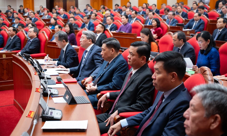 Toàn cảnh phiên bế mạc Hội nghị lần thứ 2 Ban Chấp hành Trung ương Đảng khóa XIV Toàn cảnh phiên bế mạc Hội nghị lần thứ 2 Ban Chấp hành Trung ương Đảng khóa XIV