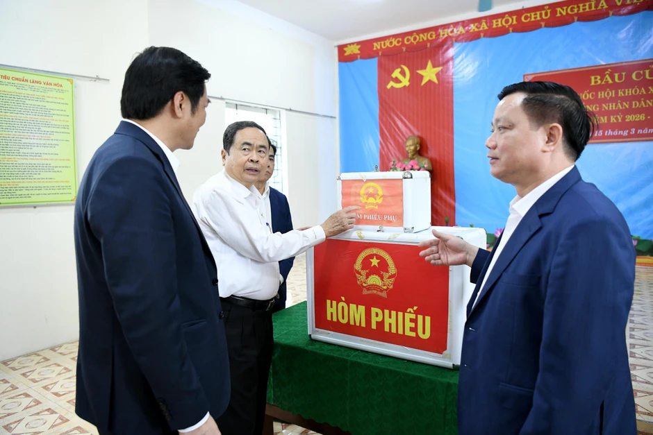 Toàn cảnh quy trình bỏ phiếu bầu cử đại biểu Quốc hội và HĐND các cấp