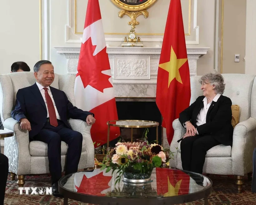 Toàn quyền Canada chủ trì chiêu đãi trọng thể Tổng Bí thư, Chủ tịch nước Tô Lâm Toàn quyền Canada chủ trì chiêu đãi trọng thể Tổng Bí thư, Chủ tịch nước Tô Lâm