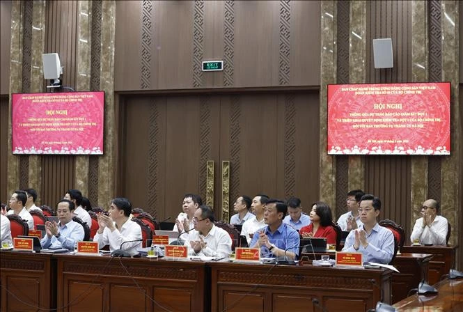 Tổng Bí thư: Ban thường vụ Thành ủy Hà Nội cần tiếp tục phát huy cao độ tinh thần làm việc quyết liệt Tổng Bí thư: Ban thường vụ Thành ủy Hà Nội cần tiếp tục phát huy cao độ tinh thần làm việc quyết liệt