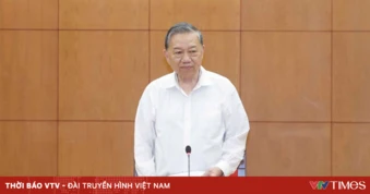 Tổng Bí thư: Cần có chiến lược cụ thể nhằm tái cơ cấu nền kinh tế, cân bằng cán cân thương mại