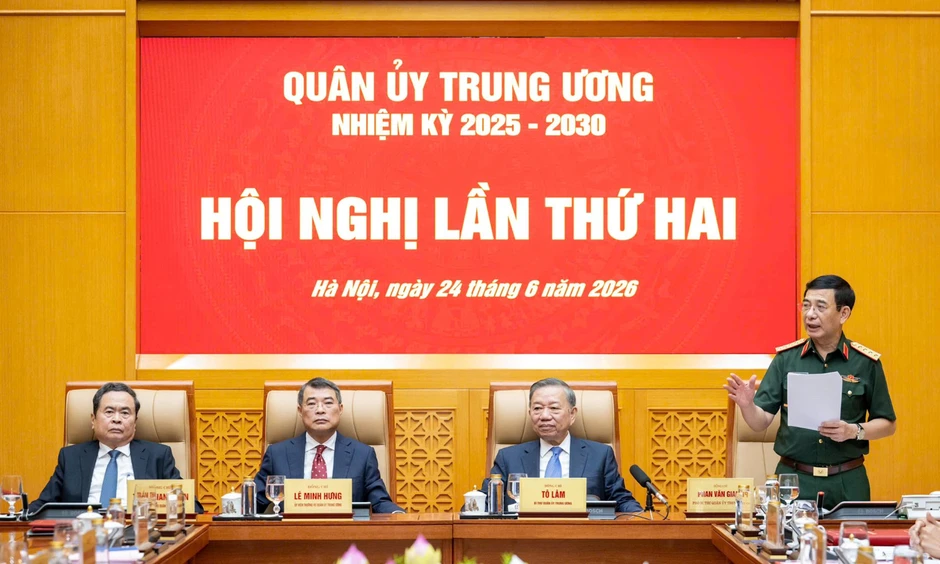 Tổng Bí thư, Chủ tịch nước: Bảo vệ Tổ quốc phải bắt đầu từ nhận diện sớm, dự báo xa và hành động trước Tổng Bí thư, Chủ tịch nước: Bảo vệ Tổ quốc phải bắt đầu từ nhận diện sớm, dự báo xa và hành động trước