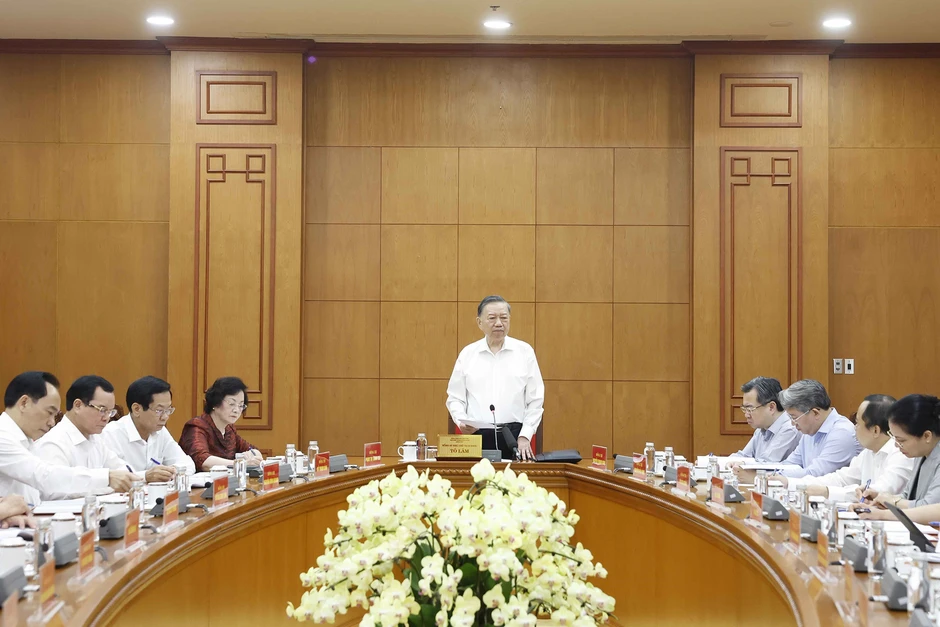 Tổng Bí thư, Chủ tịch nước: Biến lợi thế dân số thành lợi thế phát triển Tổng Bí thư, Chủ tịch nước: Biến lợi thế dân số thành lợi thế phát triển