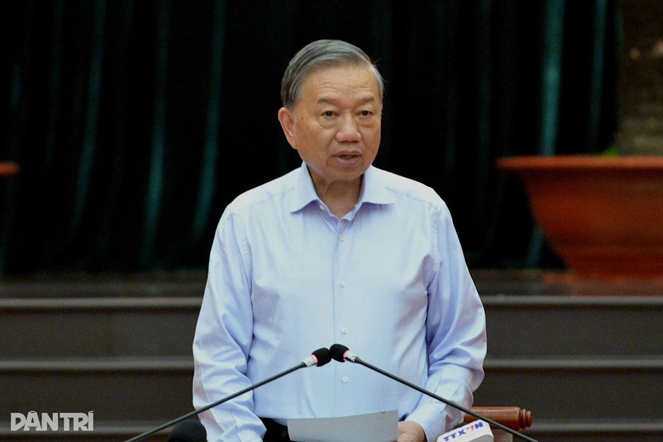 Tổng Bí thư, Chủ tịch nước biểu dương chính sách miễn phí xe buýt của TPHCM Tổng Bí thư, Chủ tịch nước biểu dương chính sách miễn phí xe buýt của TPHCM