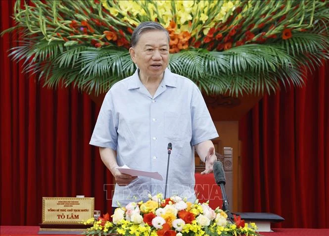 Tổng Bí thư, Chủ tịch nước chủ trì cuộc làm việc về Đề án đổi mới mô hình phát triển đất nước Tổng Bí thư, Chủ tịch nước chủ trì cuộc làm việc về Đề án đổi mới mô hình phát triển đất nước
