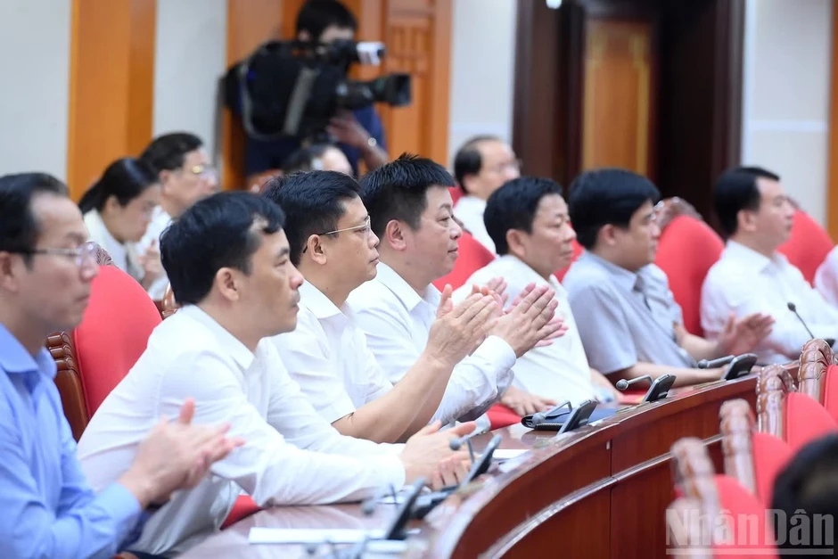 Tổng Bí thư, Chủ tịch nước chủ trì gặp mặt cán bộ quy hoạch diện Bộ Chính trị quản lý Tổng Bí thư, Chủ tịch nước chủ trì gặp mặt cán bộ quy hoạch diện Bộ Chính trị quản lý