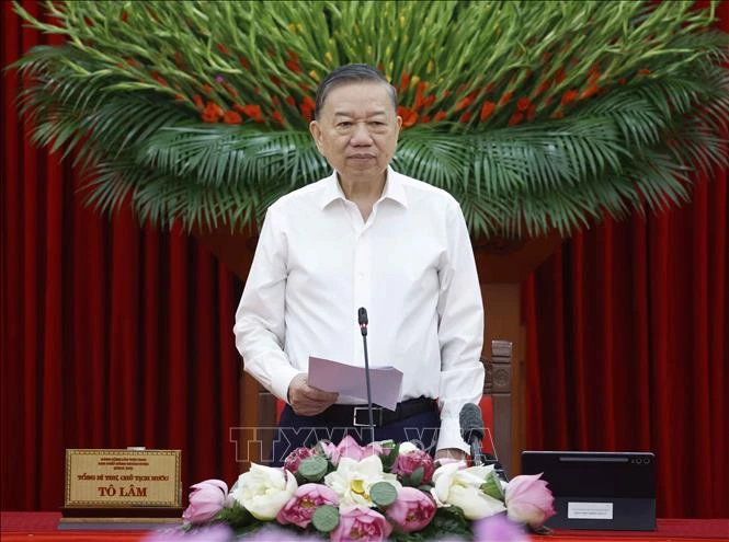 Tổng Bí thư, Chủ tịch nước chủ trì Phiên họp thứ nhất Ban Chỉ đạo Trung ương về sửa đổi, bổ sung Điều lệ Đảng Tổng Bí thư, Chủ tịch nước chủ trì Phiên họp thứ nhất Ban Chỉ đạo Trung ương về sửa đổi, bổ sung Điều lệ Đảng