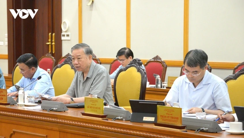 Tổng Bí thư, Chủ tịch nước chủ trì phiên họp về phương hướng phát triển TP.HCM Tổng Bí thư, Chủ tịch nước chủ trì phiên họp về phương hướng phát triển TP.HCM