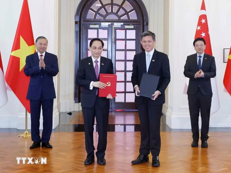 Tổng Bí thư, Chủ tịch nước chứng kiến Lễ trao văn kiện hợp tác Việt Nam-Singapore Tổng Bí thư, Chủ tịch nước chứng kiến Lễ trao văn kiện hợp tác Việt Nam-Singapore