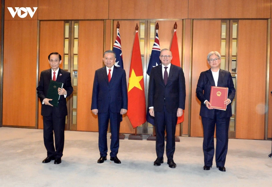 Tổng Bí thư, Chủ tịch nước chứng kiến trao văn kiện hợp tác Việt Nam - Australia Tổng Bí thư, Chủ tịch nước chứng kiến trao văn kiện hợp tác Việt Nam - Australia